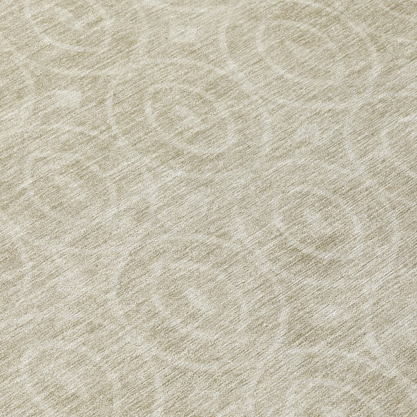 HomeRoots 5' Beige Geometric Indoor Outdoor Area Rug - Stylish, Washable, and Durable for Any Space 8' Round 607472