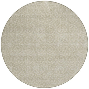 HomeRoots 5' Beige Geometric Indoor Outdoor Area Rug - Stylish, Washable, and Durable for Any Space 8' Round 607472