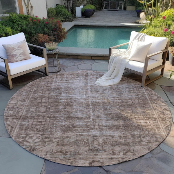 HomeRoots 5' Brown Oriental Area Rug - Elegant, Washable Design for Indoor & Outdoor Living Spaces 8' Round 607526