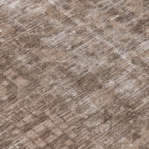 HomeRoots 5' Brown Oriental Area Rug - Elegant, Washable Design for Indoor & Outdoor Living Spaces 8' Round 607526