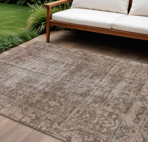 HomeRoots 5' Brown Oriental Area Rug - Elegant, Washable Design for Indoor & Outdoor Living Spaces 9' X 12' 607528