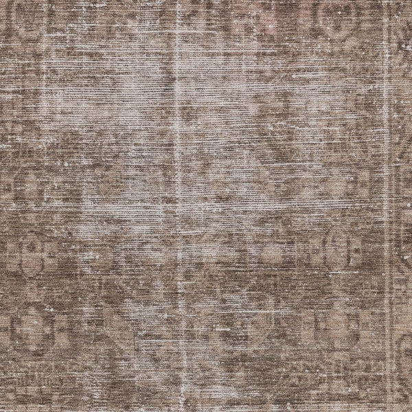 HomeRoots 5' Brown Oriental Area Rug - Elegant, Washable Design for Indoor & Outdoor Living Spaces 9' X 12' 607528