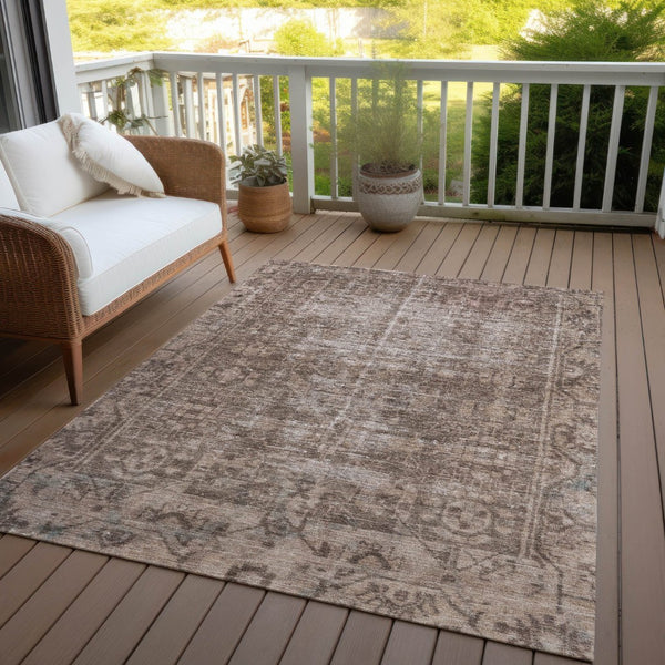 HomeRoots 5' Brown Oriental Area Rug - Elegant, Washable Design for Indoor & Outdoor Living Spaces 10' X 14' 607529