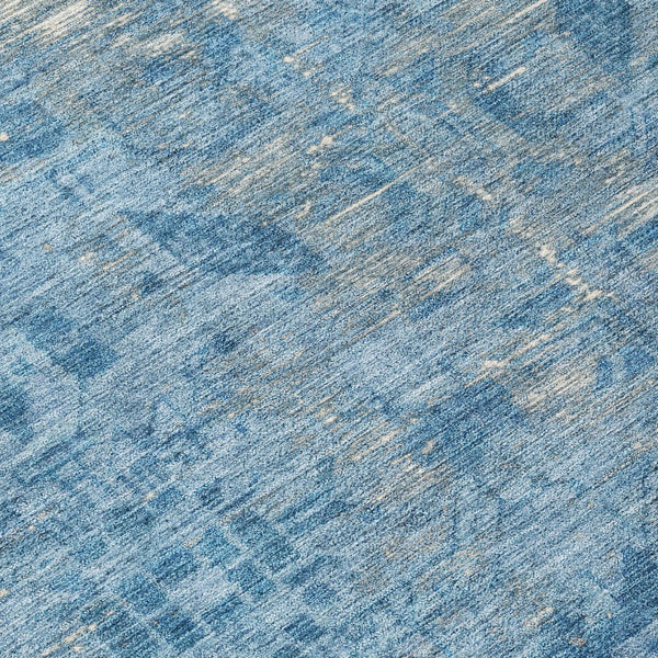 HomeRoots 5' Blue Oriental Washable Area Rug - Durable Indoor/Outdoor Charm for High-Traffic Spaces & Style 8' Round 607532