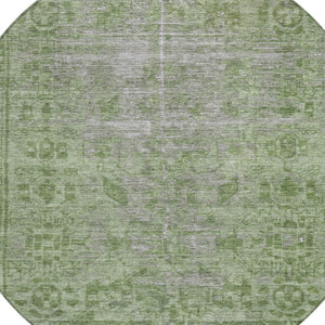 HomeRoots 5' Fern Green Oriental Area Rug - Elegant, Stain-Resistant Design for Indoor & Outdoor Spaces 8' Round 607538