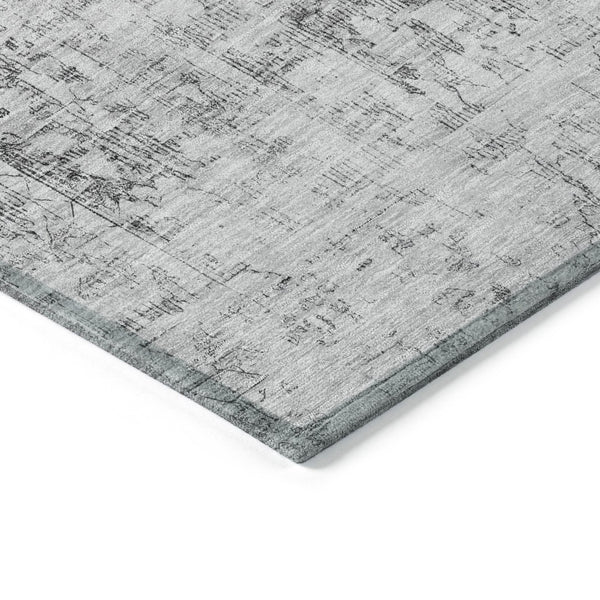 HomeRoots 5' Charcoal Oriental Area Rug - Durable, Washable Indoor & Outdoor Rug for High-Traffic Spaces 5' X 8' 607591