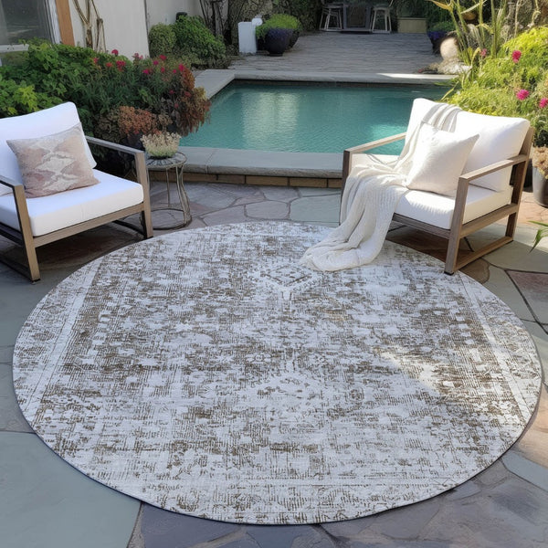 HomeRoots 5' Chocolate Oriental Area Rug - Versatile Indoor Outdoor Design, Stain Resistant & Easy Care 8' Round 607598