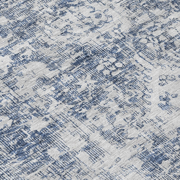 HomeRoots 5' Navy Blue Oriental Area Rug - Durable, Washable, and Stain-Resistant for Indoor & Outdoor Use 8' Round 607610
