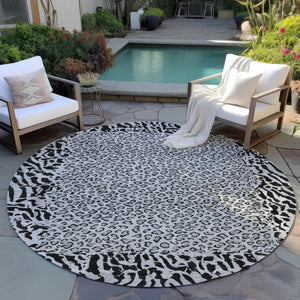 HomeRoots 5' Gray Animal Print Washable Area Rug - Stylish, Durable, and Easy-Clean for Indoor/Outdoor Use 8' Round 607652