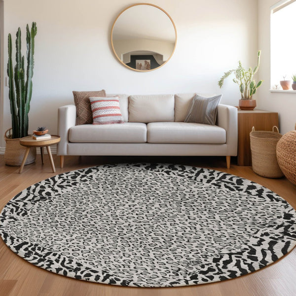 HomeRoots 5' Gray Animal Print Washable Area Rug - Stylish, Durable, and Easy-Clean for Indoor/Outdoor Use 8' Round 607652