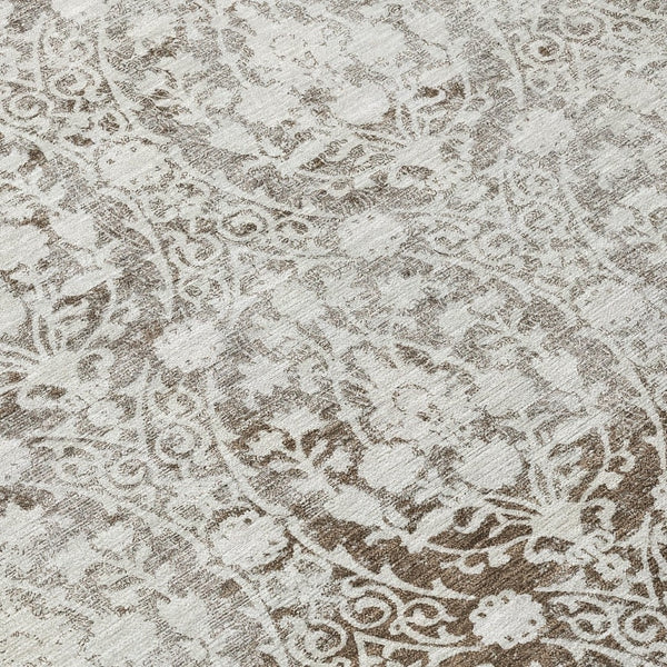 HomeRoots 5' Chocolate Damask Area Rug - Elegant Washable Indoor/Outdoor Rug for High-Traffic Spaces 8' Round 607688