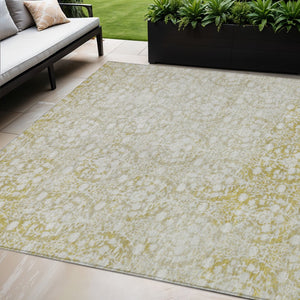 HomeRoots 5' Gold Damask Area Rug – Elegant, Durable, Machine Washable Design for Indoor and Outdoor Spaces 5' X 8' 607699