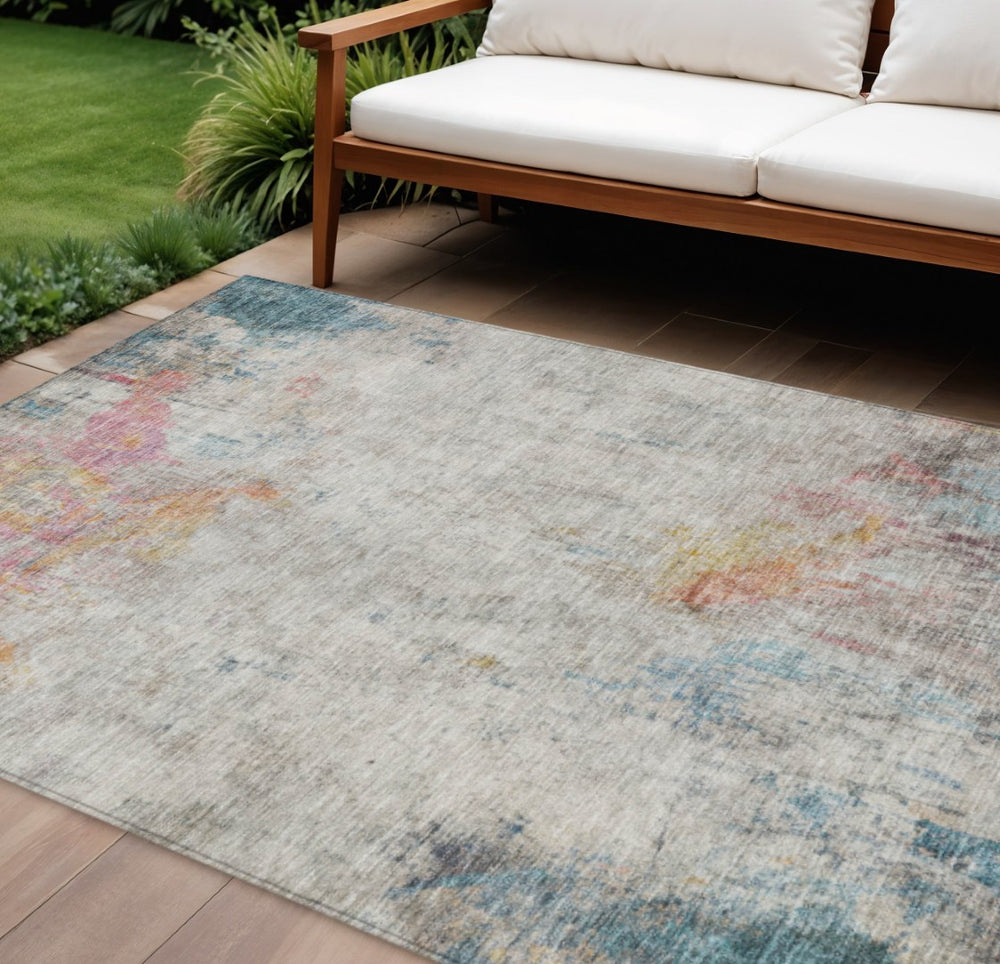 HomeRoots 5' Teal Blue Abstract Area Rug - Washable Indoor/Outdoor Design for High-Traffic Spaces and Style 10' X 14' 607733