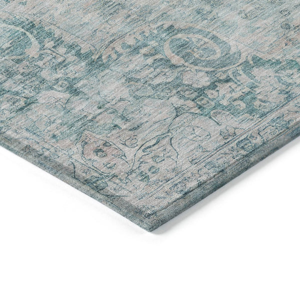 HomeRoots 5' Teal Blue Floral Medallion Area Rug – Durable, Washable, and Perfect for Indoor or Outdoor Spaces 5' X 8' 607945