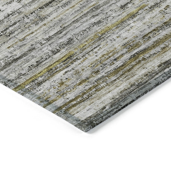 HomeRoots 5' Durable Pewter Striped Area Rug for Indoor & Outdoor Use – Stylish, Washable, and Stain-Resistant! 8' Round 607970