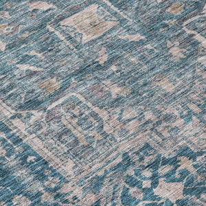HomeRoots 5' Blue Medallion Washable Area Rug - Durable Indoor/Outdoor Design for High-Traffic Spaces 8' Round 608000
