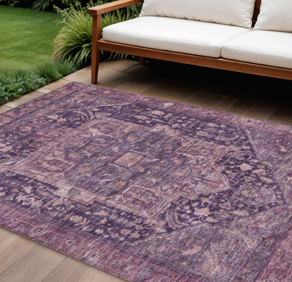 HomeRoots 5' Eggplant Medallion Indoor Outdoor Area Rug – Durable, Stylish, and Easy-Care for Any Space 8' X 10' 608013