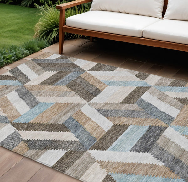 HomeRoots 5' Brown Geometric Indoor Outdoor Area Rug - Stylish, Durable, Washable Design for Any Space 8' X 10' 608043