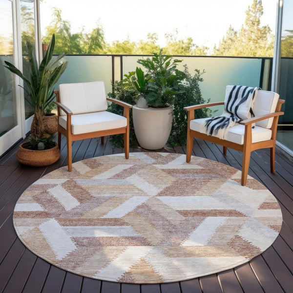 HomeRoots 5' Copper Geometric Area Rug - Durable, Washable, Indoor/Outdoor - Stylish & Easy-Care Home Essential 8' Round 608054