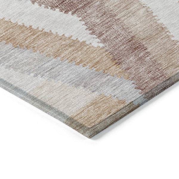 HomeRoots 5' Copper Geometric Area Rug - Durable, Washable, Indoor/Outdoor - Stylish & Easy-Care Home Essential 8' Round 608054