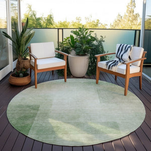 HomeRoots 5' Geometric Artichoke Green Washable Area Rug - Stylish, Durable Design for Indoor and Outdoor Use 8' Round 608084