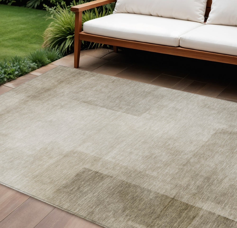 HomeRoots 9' X 12' Khaki Geometric Indoor Outdoor Area Rug – Stylish, Washable, Durable & Easy-Care Design 608098