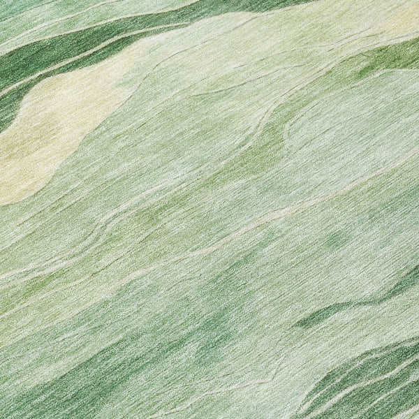 HomeRoots 5' Green Striped Washable Area Rug - Durable, Stylish, Indoor-Outdoor Essential for All Spaces 8' Round 608114
