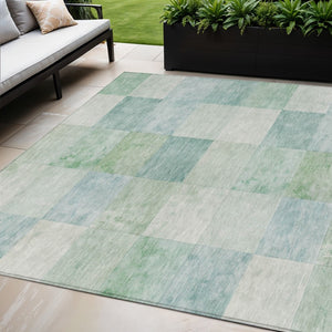 HomeRoots 5' Blue Geometric Indoor Outdoor Area Rug - Stylish, Durable, and Machine Washable for Any Space 5' X 8' 608164