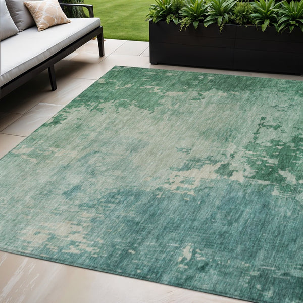 HomeRoots 5' Emerald Abstract Area Rug - Durable, Washable Design Perfect for Indoor and Outdoor Spaces 5' X 8' 608233