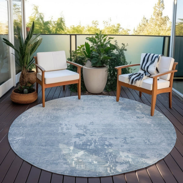 HomeRoots 5' Sky Blue Abstract Indoor Outdoor Area Rug - Durable, Washable, Modern Style for Any Space 8' Round 608252