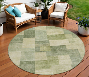 HomeRoots 5' Artichoke Green Geometric Rug - Stylish, Washable, and Durable for Indoor and Outdoor Spaces 8' Round 608258