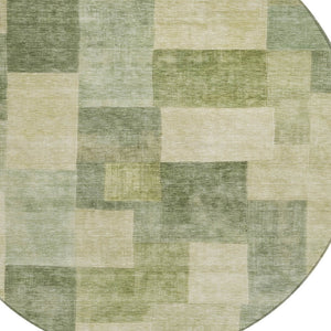 HomeRoots 5' Artichoke Green Geometric Rug - Stylish, Washable, and Durable for Indoor and Outdoor Spaces 8' Round 608258