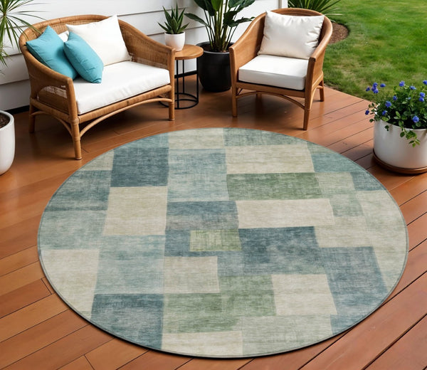 HomeRoots 5' Stylish Blue Geometric Area Rug – Durable, Washable, Indoor/Outdoor Design for Modern Spaces 8' Round 608264