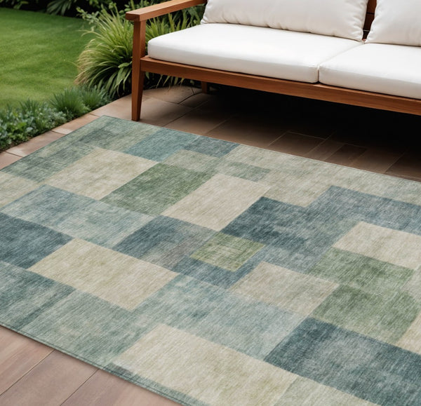 HomeRoots 5' Stylish Blue Geometric Area Rug – Durable, Washable, Indoor/Outdoor Design for Modern Spaces 9' X 12' 608266