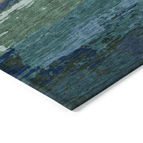 HomeRoots 5' Teal Blue Abstract Area Rug - Stylish, Washable Indoor/Outdoor Decor for High Traffic Spaces 8' Round 608755