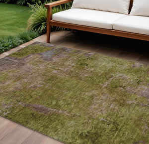 HomeRoots 5' Green Abstract Washable Area Rug - Durable, Stylish Design for Indoor & Outdoor High-Traffic Use 8' X 10' 608774