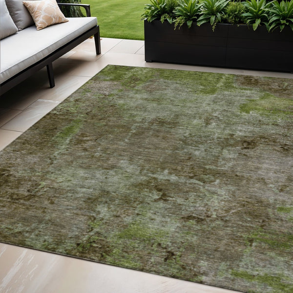 HomeRoots 5' Brown Abstract Washable Area Rug for Indoor and Outdoor Spaces - Durable, Stylish & Easy Care 5' X 8' 608778
