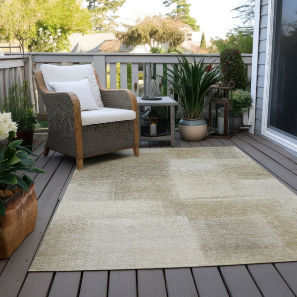 HomeRoots 9' X 12' Taupe Geometric Washable Rug – Stylish Indoor/Outdoor Area Rug for High-Traffic Spaces 608787