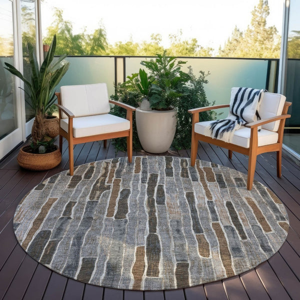 HomeRoots 5' Stylish Pewter and Brown Striped Washable Area Rug for Indoor and Outdoor High-Traffic Spaces 8' Round 608966