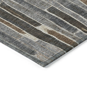 HomeRoots 5' Stylish Pewter and Brown Striped Washable Area Rug for Indoor and Outdoor High-Traffic Spaces 8' Round 608966