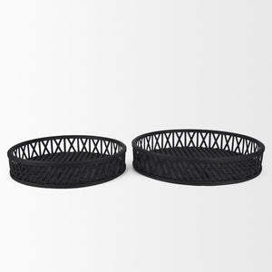 HomeRoots Set of Two Black Round Wicker Serving Trays - Handcrafted Decor for Modern & Boho Interiors, Gift-Ready! 609079