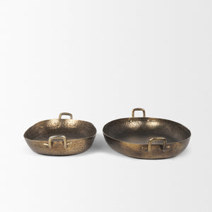 HomeRoots Set of Two Elegant Gold Oval Metal Handmade Serving Trays with Handles for Stylish Home Decor 609097