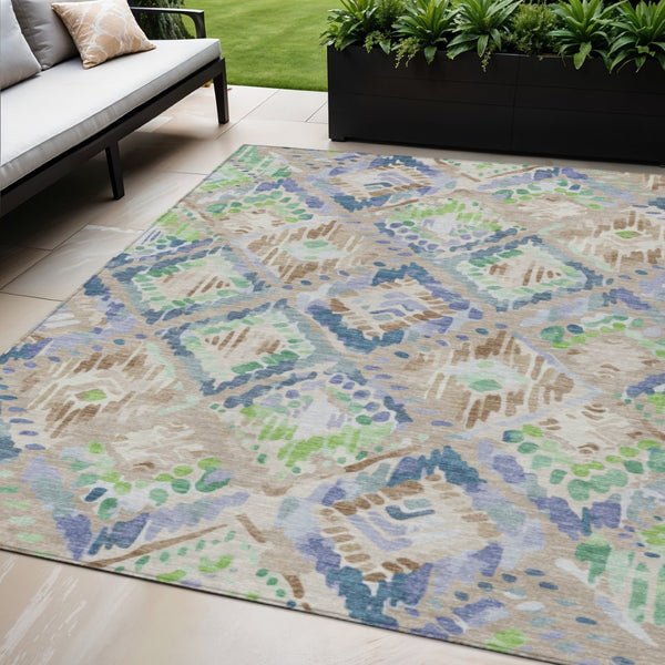 HomeRoots 5' Geometric Beige, Blue, and Green Area Rug - Stylish, Washable Indoor/Outdoor Design for Any Space 5' X 8' 609119