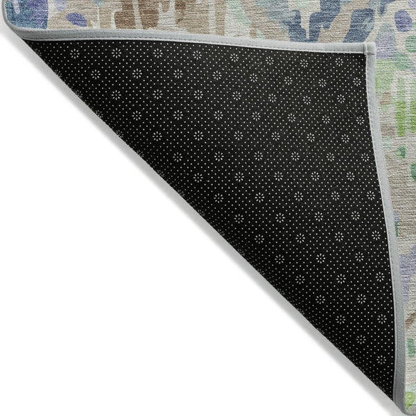 HomeRoots 5' Geometric Beige, Blue, and Green Area Rug - Stylish, Washable Indoor/Outdoor Design for Any Space 5' X 8' 609119