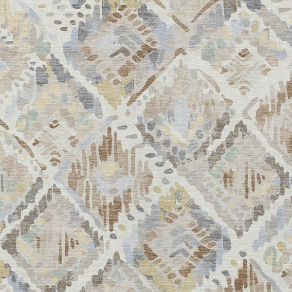 HomeRoots 5' Ivory and Cream Geometric Area Rug - Durable, Washable, Indoor/Outdoor Design for Any Space 5' X 8' 609137
