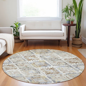 HomeRoots 5' Ivory and Cream Geometric Area Rug - Durable, Washable, Indoor/Outdoor Design for Any Space 8' Round 609138