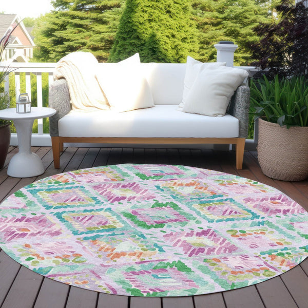 HomeRoots 5' Stylish Lavender and Purple Geometric Area Rug - Durable, Machine-Washable for Indoor/Outdoor Use 8' Round 609150