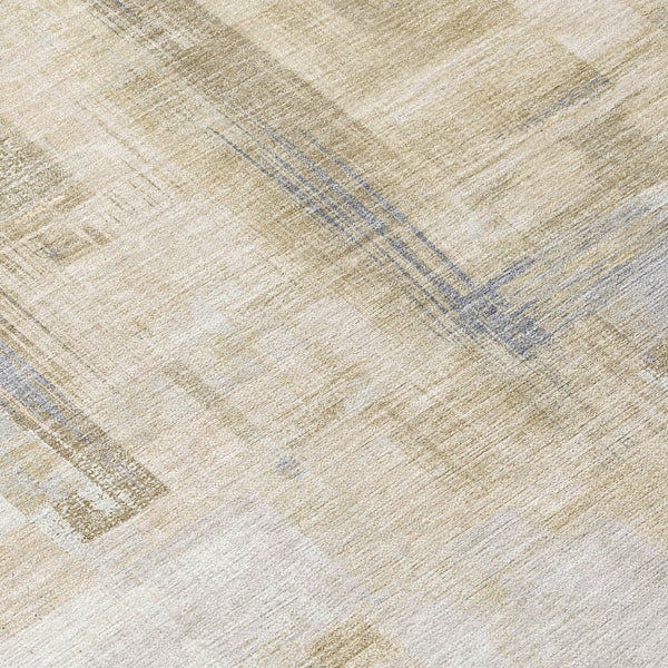 HomeRoots 5' Stylish Ivory and Beige Abstract Area Rug for Indoor and Outdoor Use - Washable and Durable Design 8' Round 609204