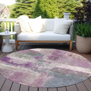 HomeRoots 5' Vibrant Lavender and Purple Abstract Area Rug - Washable Design for Indoor and Outdoor Spaces 8' Round 609306
