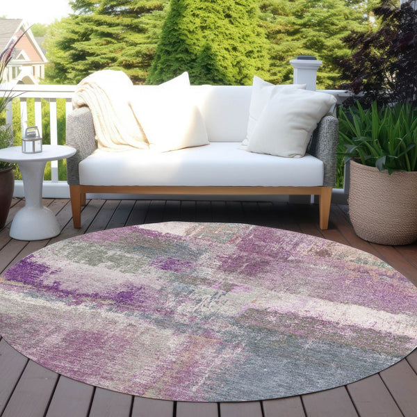 HomeRoots 5' Vibrant Lavender and Purple Abstract Area Rug - Washable Design for Indoor and Outdoor Spaces 8' Round 609306